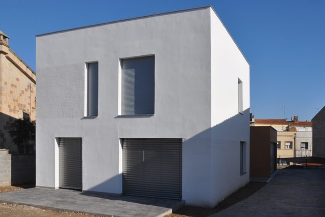 CASA AÏLLADA A TÀRREGA